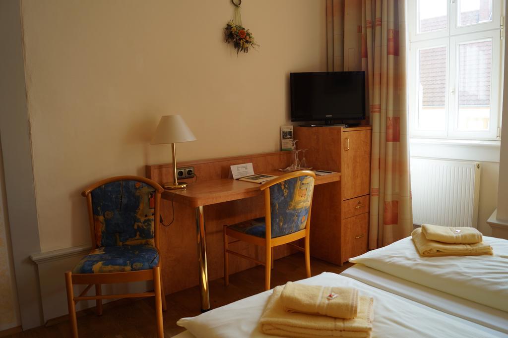 Schlosshotel Am Hainich Behringen  Room photo